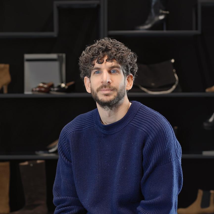 f8b61ebb-e529-4894-8135-88c441963e91